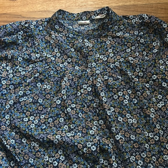 Levi’s Elise Floral Button-Up Blouse - Picture 5 of 11